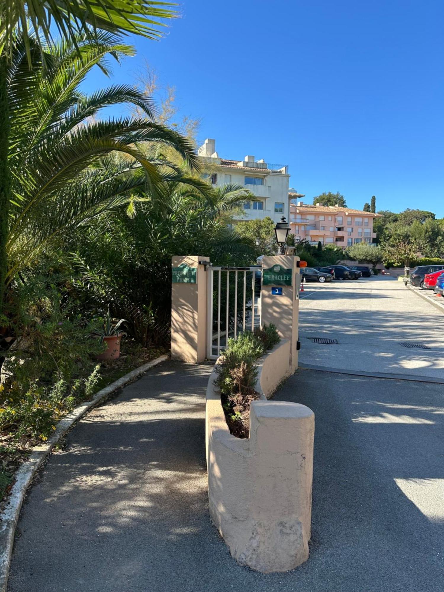 Saint-Tropez - Studio 40 M2 Exterior photo